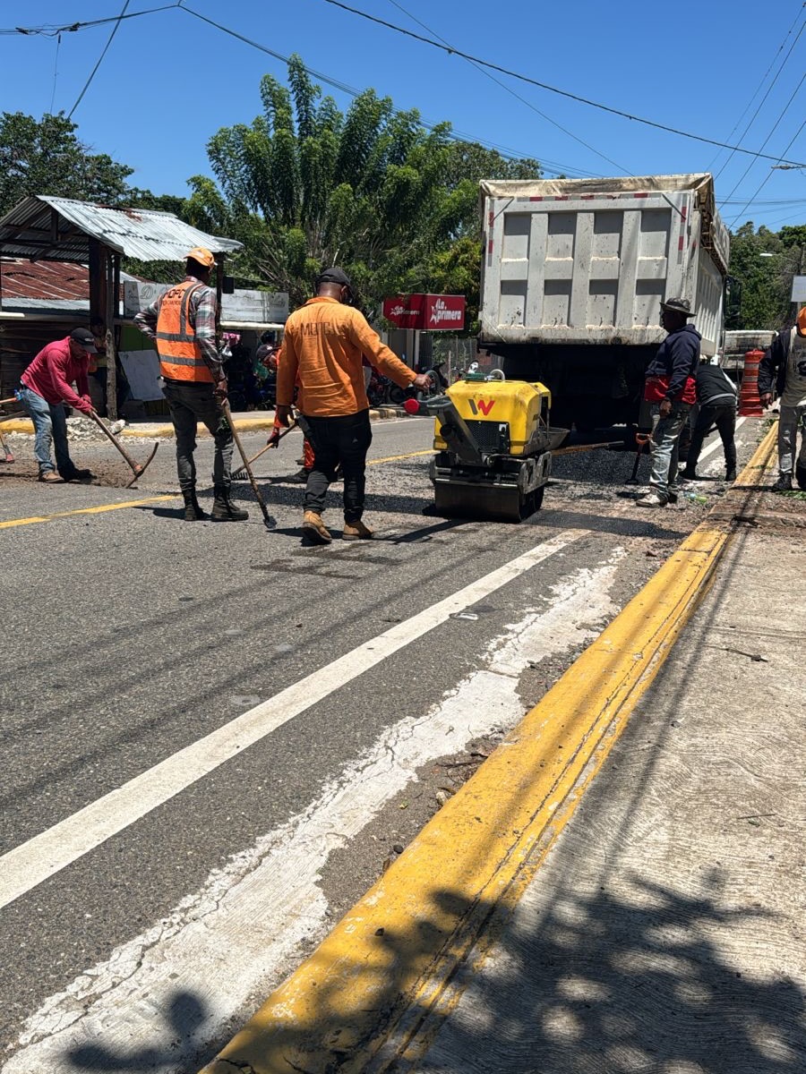 Concluyen los Trabajos de Bacheo en el Tramo Guajaca